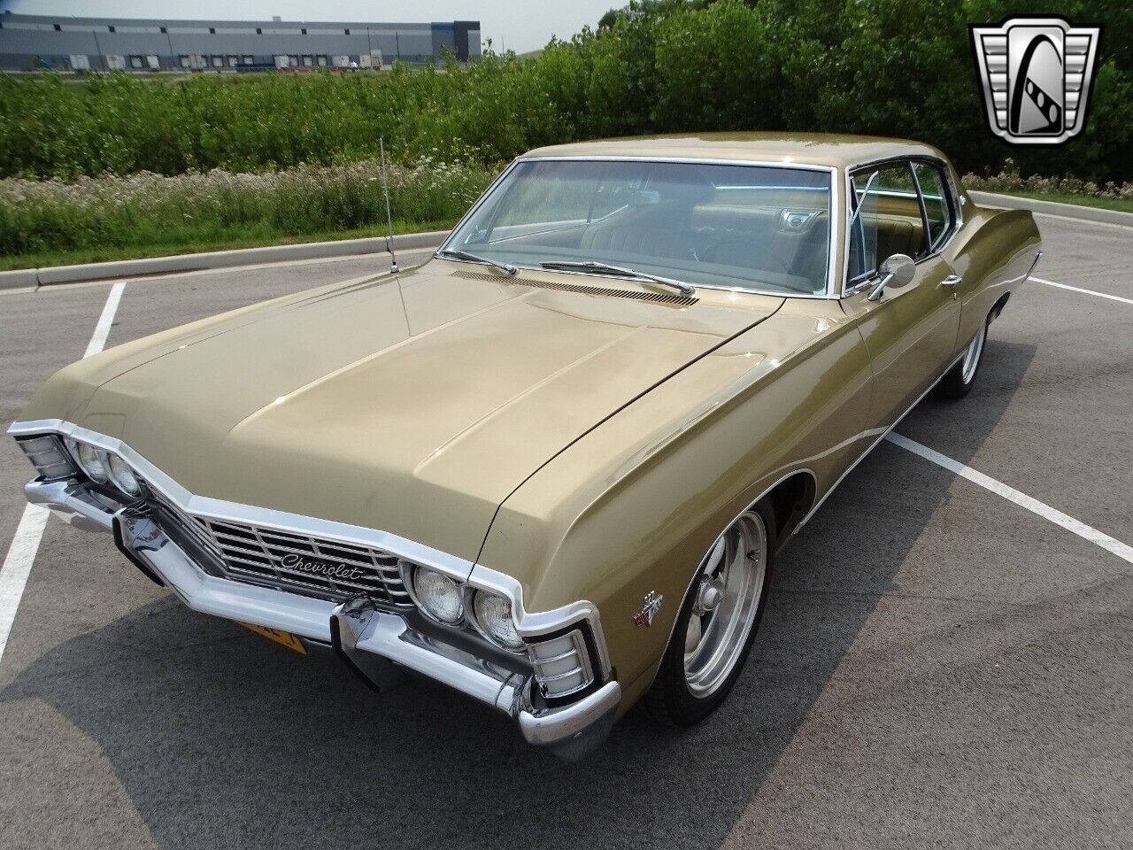 Chevrolet-Caprice-Coupe-1967-Gold-Gold-14952-2