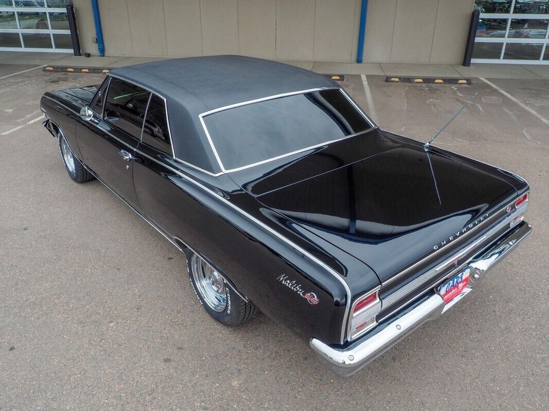 Chevrolet-Chevelle-1964-Black-Black-142161-11