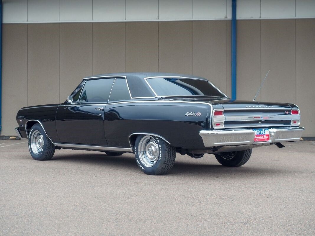 Chevrolet-Chevelle-1964-Black-Black-142161-5