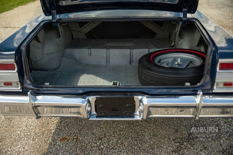 Chevrolet-Chevelle-1964-Blue-Blue-0-36