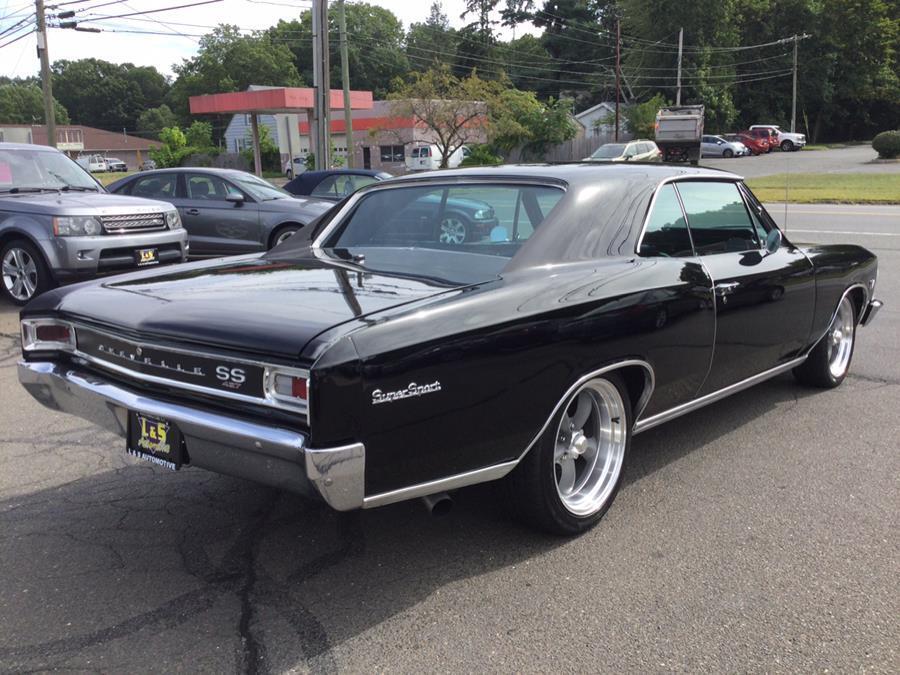 Chevrolet-Chevelle-1966-Black-Black-22586-4