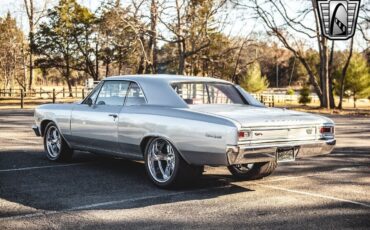 Chevrolet-Chevelle-1966-Gray-Red-5000-4