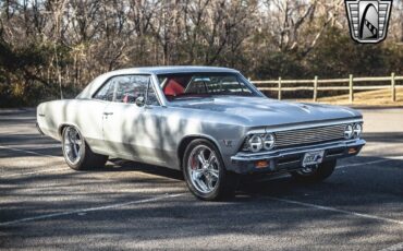 Chevrolet-Chevelle-1966-Gray-Red-5000-8