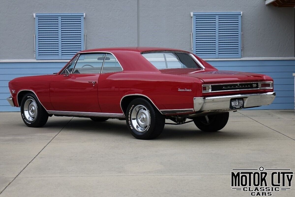 Chevrolet-Chevelle-1966-Red-Black-0-4