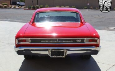 Chevrolet-Chevelle-1966-Red-Black-3681-11