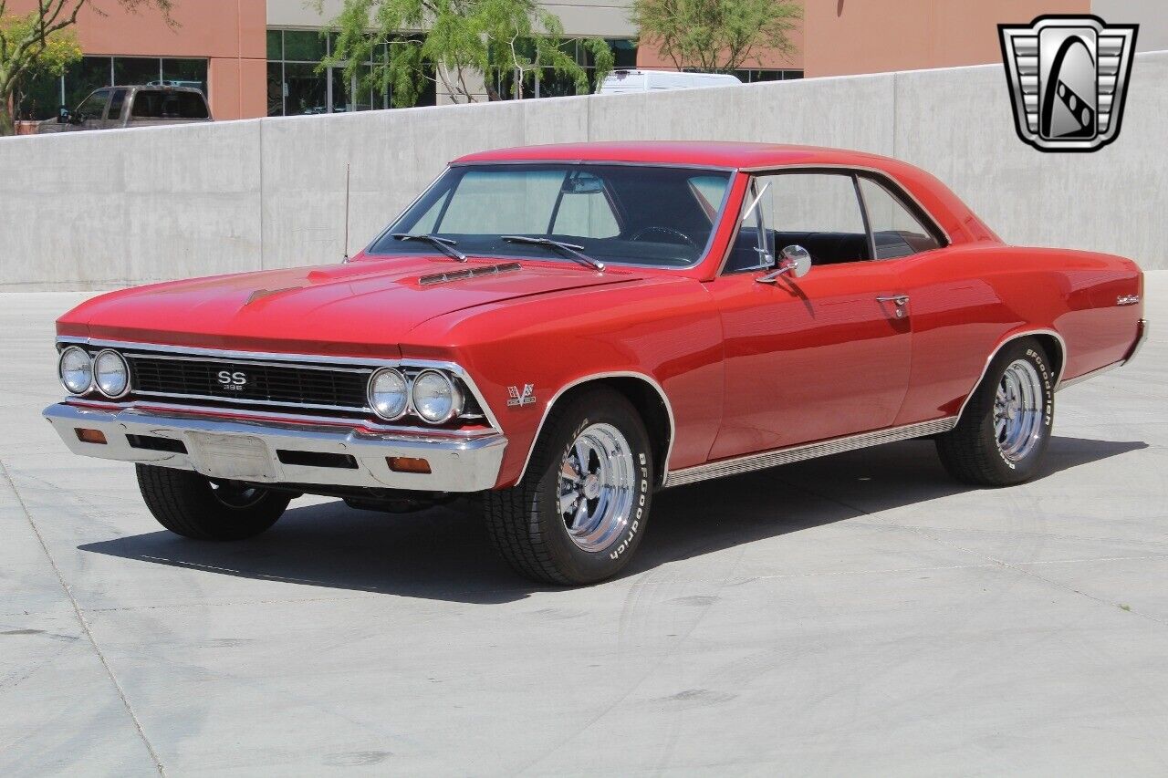 Chevrolet-Chevelle-1966-Red-Black-3681-2