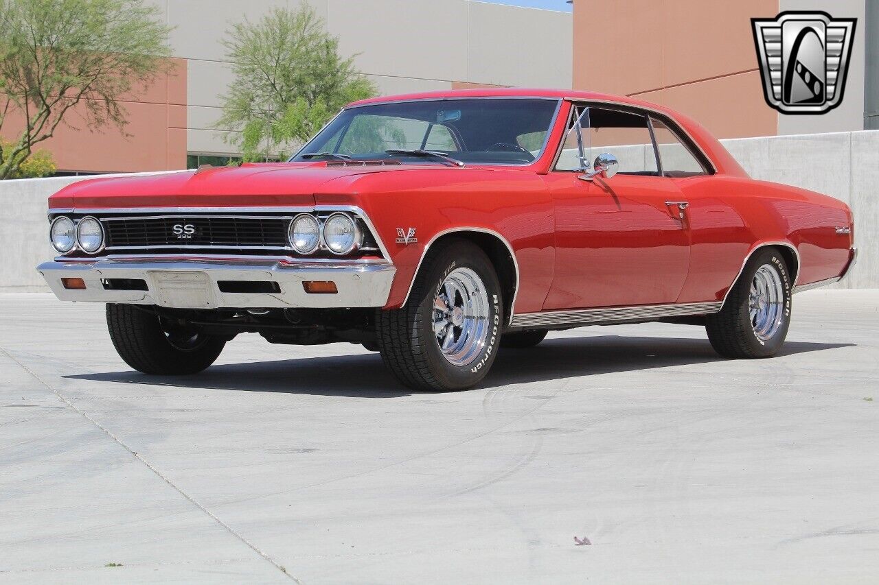 Chevrolet-Chevelle-1966-Red-Black-3681-3