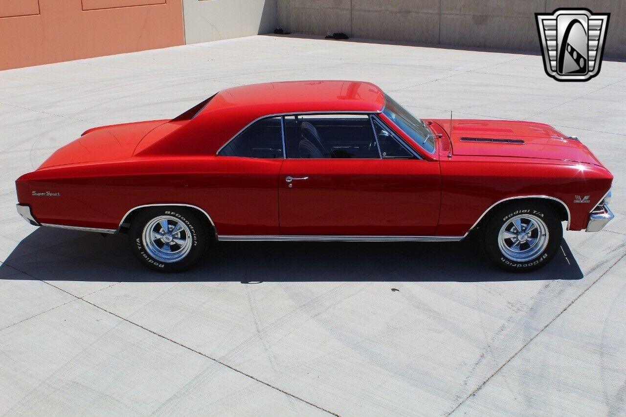 Chevrolet-Chevelle-1966-Red-Black-3681-8