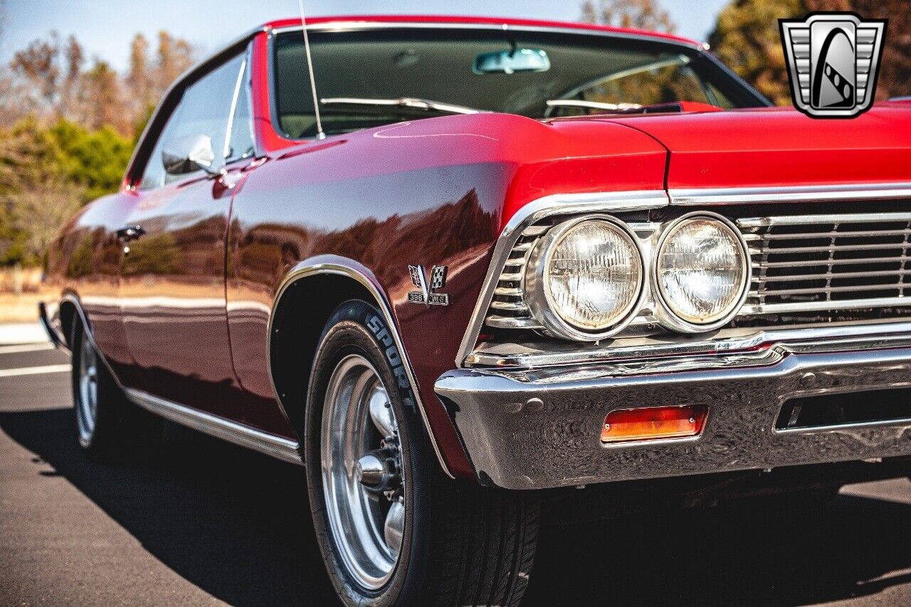 Chevrolet-Chevelle-1966-Red-White-84874-11