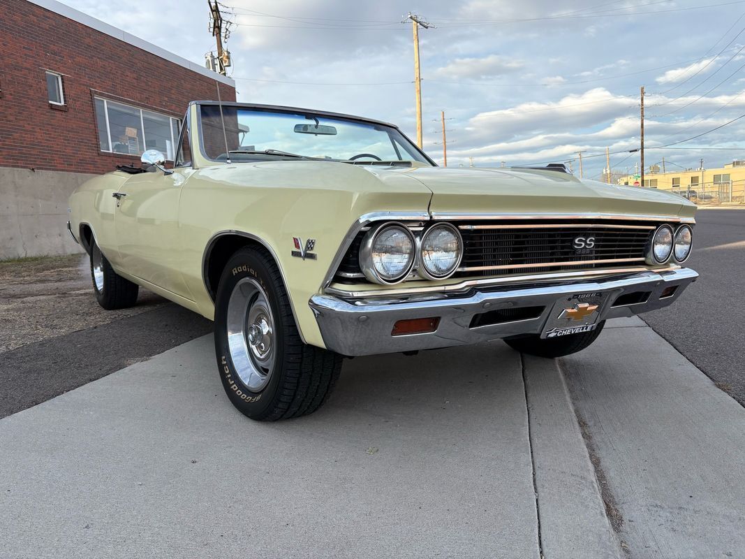 Chevrolet-Chevelle-1966-Yellow-Black-4875-12