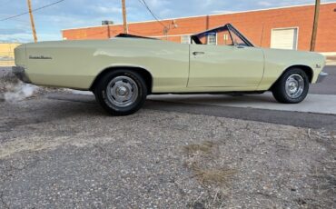 Chevrolet-Chevelle-1966-Yellow-Black-4875-2