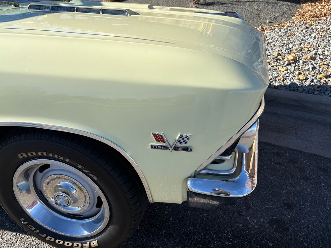 Chevrolet-Chevelle-1966-Yellow-Black-4875-23