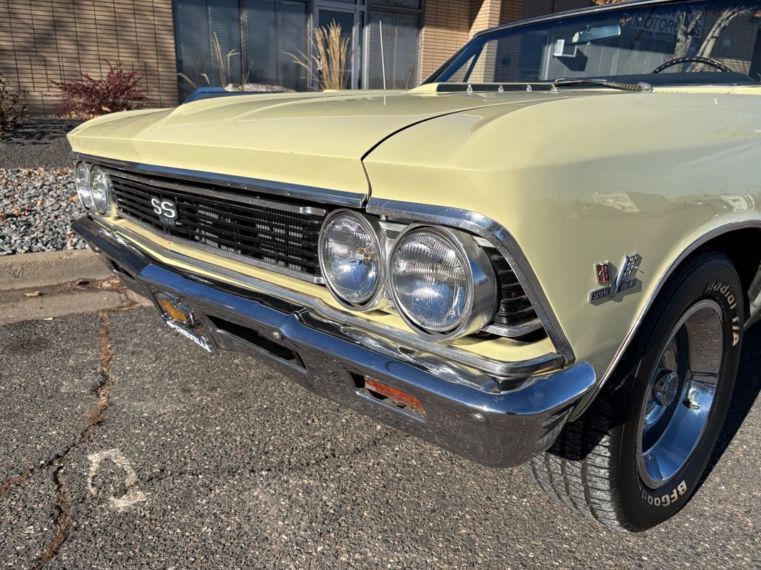 Chevrolet-Chevelle-1966-Yellow-Black-4875-26