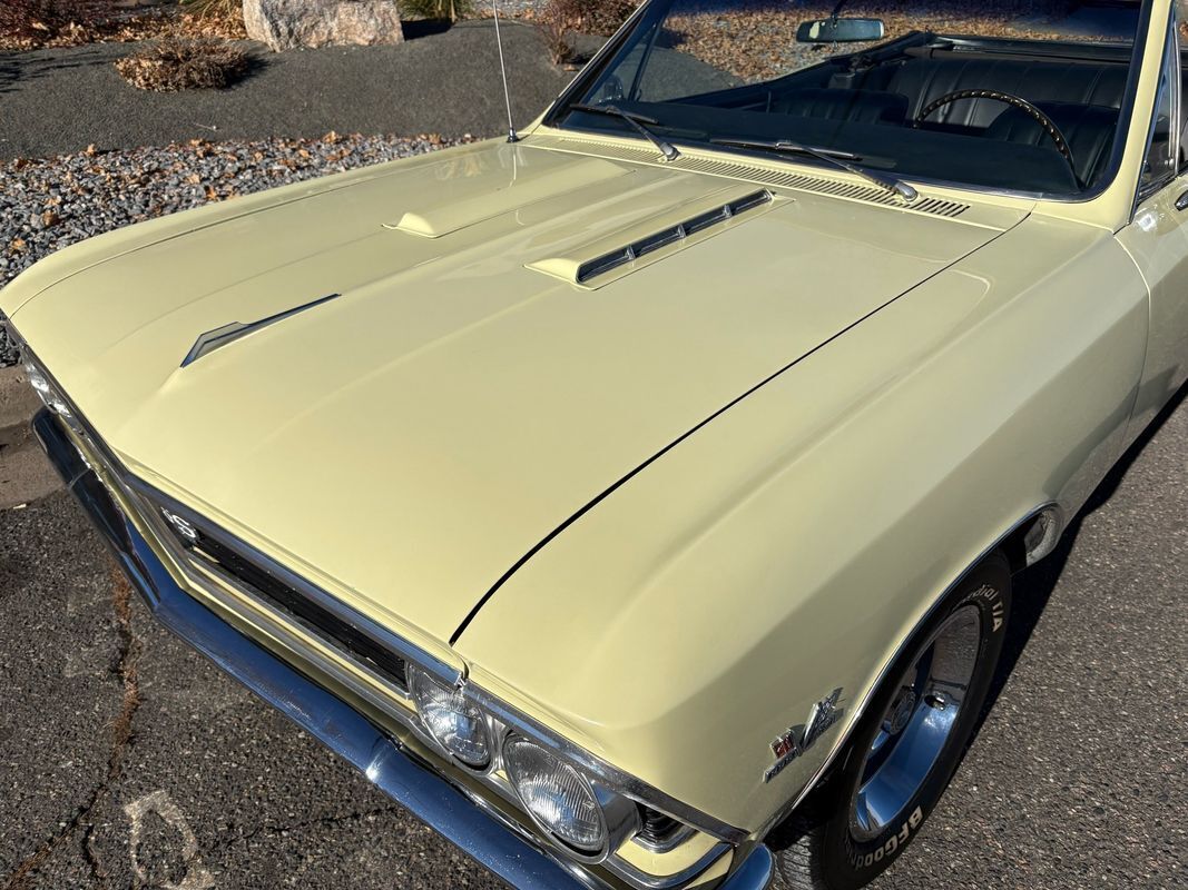 Chevrolet-Chevelle-1966-Yellow-Black-4875-27