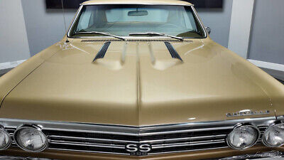 Chevrolet-Chevelle-1967-Gold-Gold-10760-10