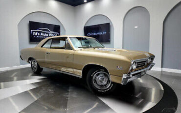 Chevrolet-Chevelle-1967-Gold-Gold-10760-14