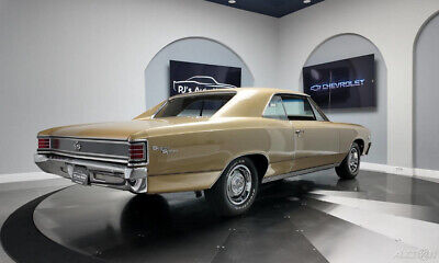 Chevrolet-Chevelle-1967-Gold-Gold-10760-6