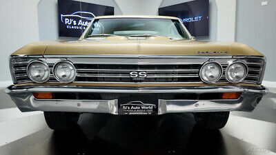 Chevrolet-Chevelle-1967-Gold-Gold-10760-9