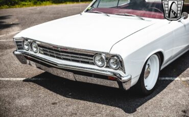 Chevrolet-Chevelle-1967-White-Red-2247-9