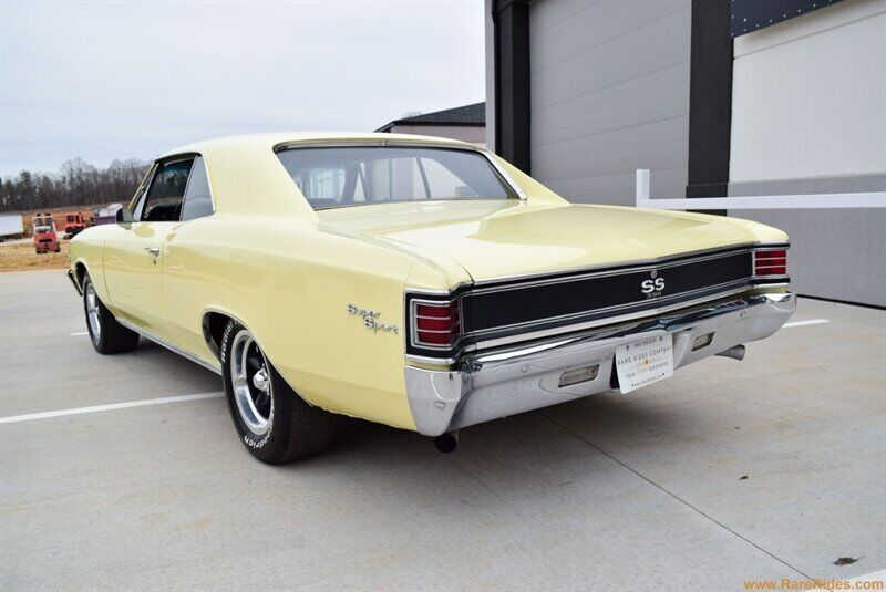 Chevrolet-Chevelle-1967-Yellow-Black-5354-2