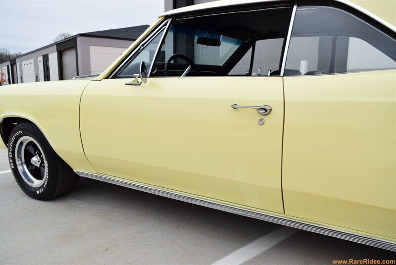 Chevrolet-Chevelle-1967-Yellow-Black-5354-8