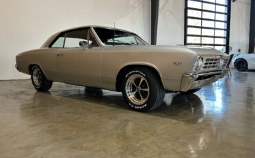 Chevrolet-Chevelle-1967-custom-805-12