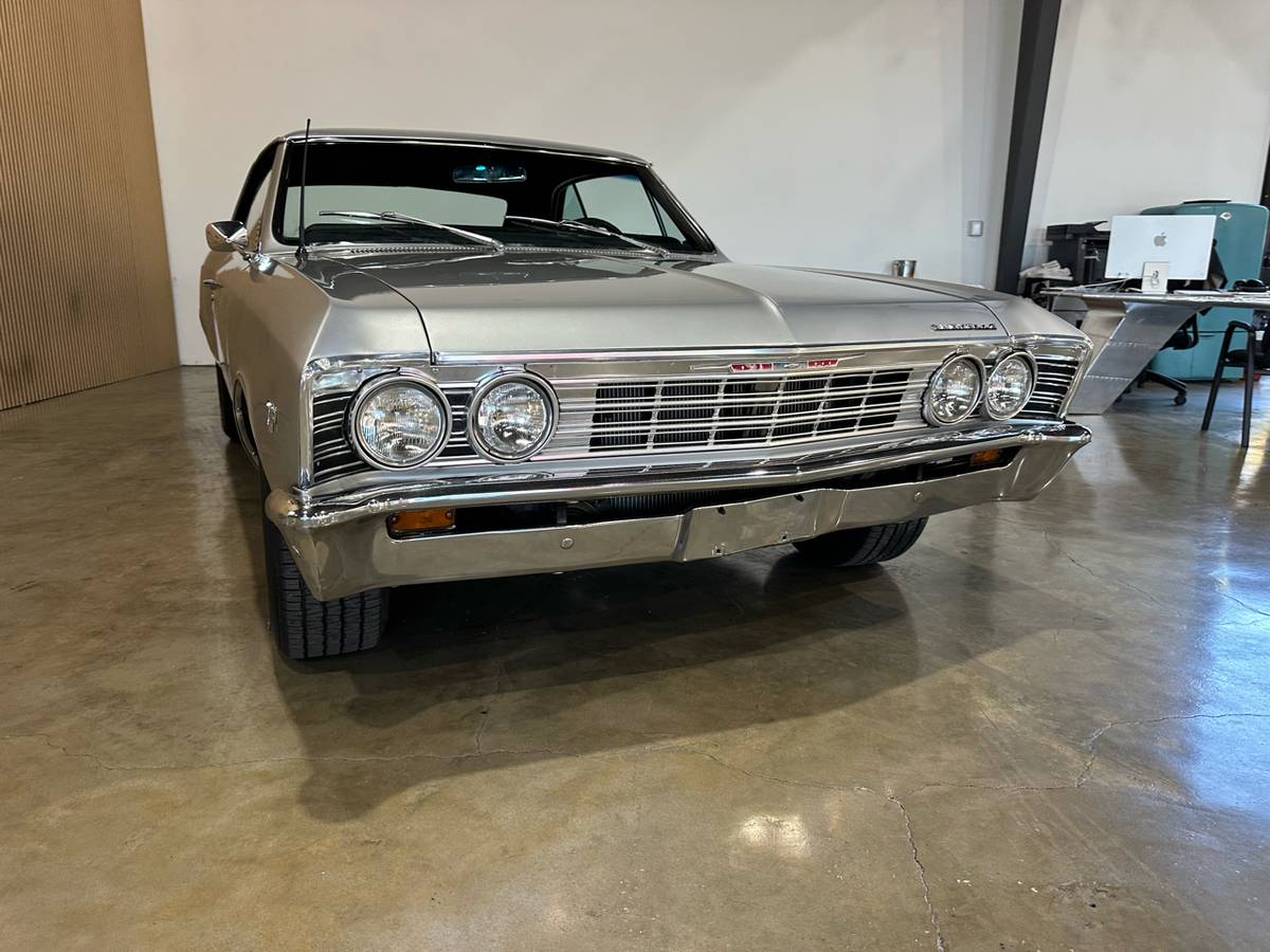 Chevrolet-Chevelle-1967-custom-805-7