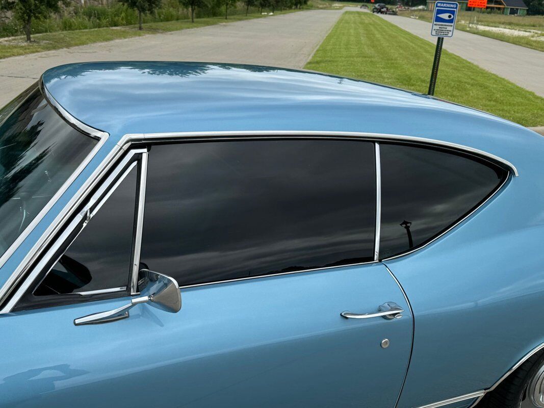 Chevrolet-Chevelle-1968-Blue-Blue-0-25