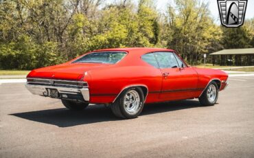 Chevrolet-Chevelle-1968-Red-Black-4598-6