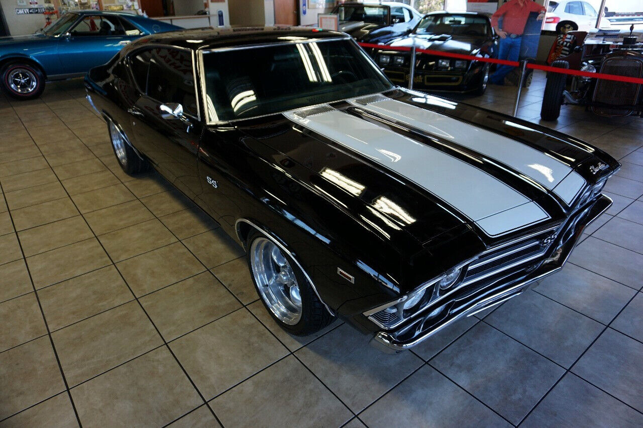 Chevrolet-Chevelle-1969-Black-Black-86346-11