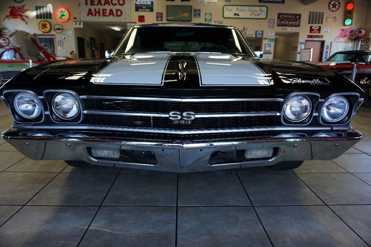 Chevrolet-Chevelle-1969-Black-Black-86346-14