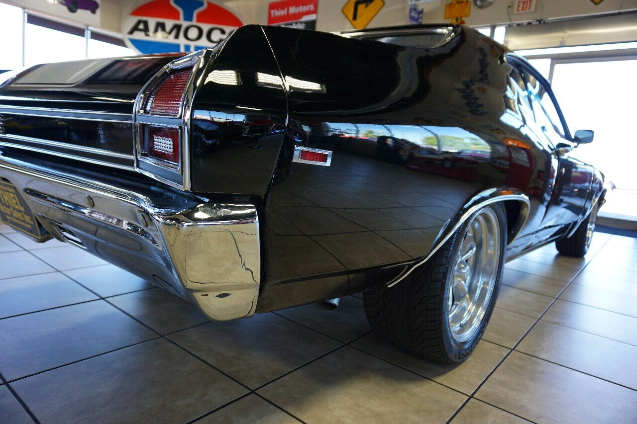 Chevrolet-Chevelle-1969-Black-Black-86346-17