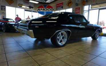 Chevrolet-Chevelle-1969-Black-Black-86346-8