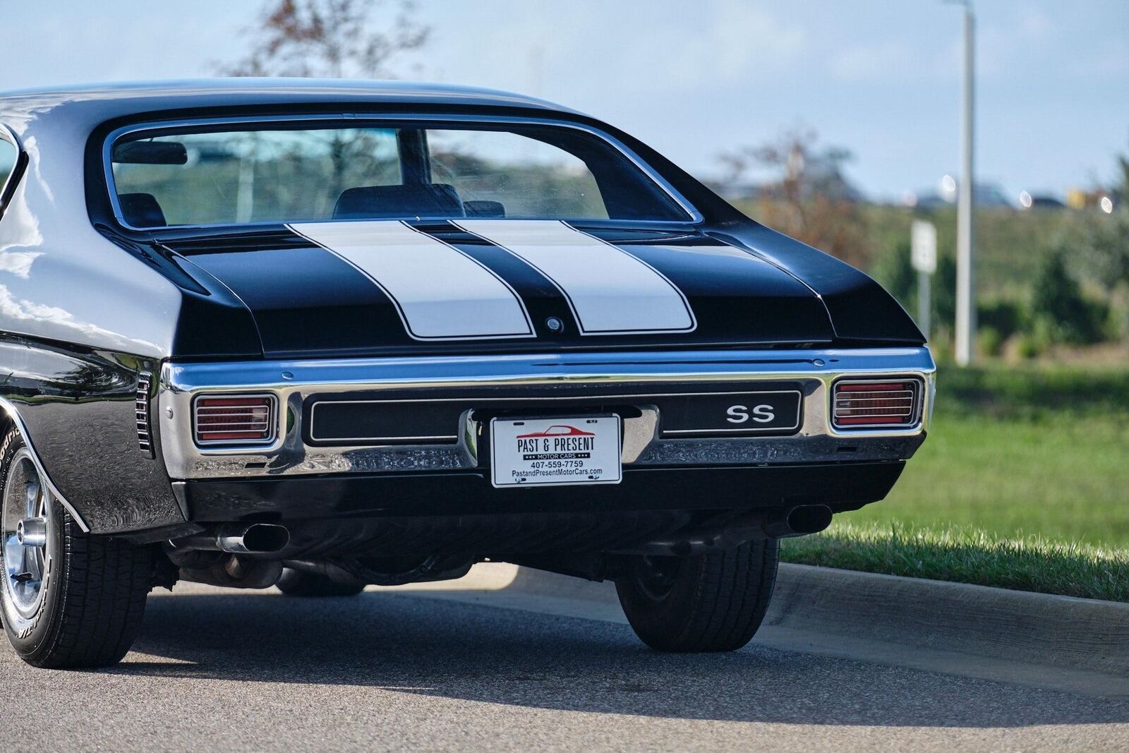 Chevrolet-Chevelle-1970-Black-Black-290-26