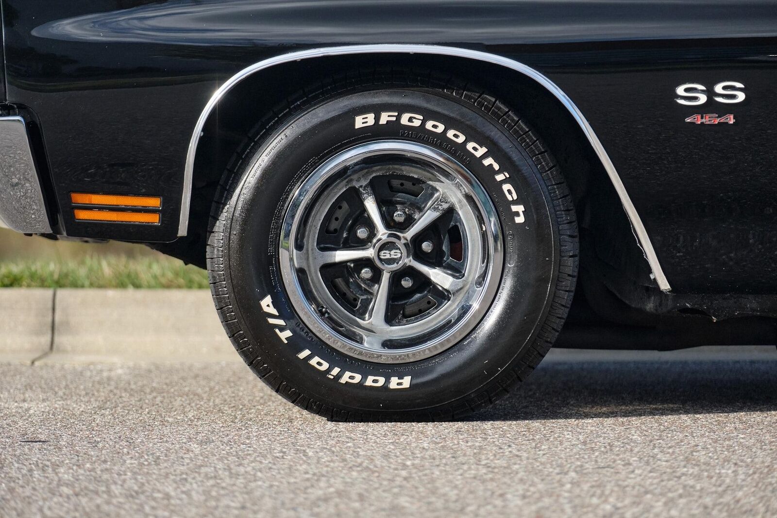 Chevrolet-Chevelle-1970-Black-Black-290-37