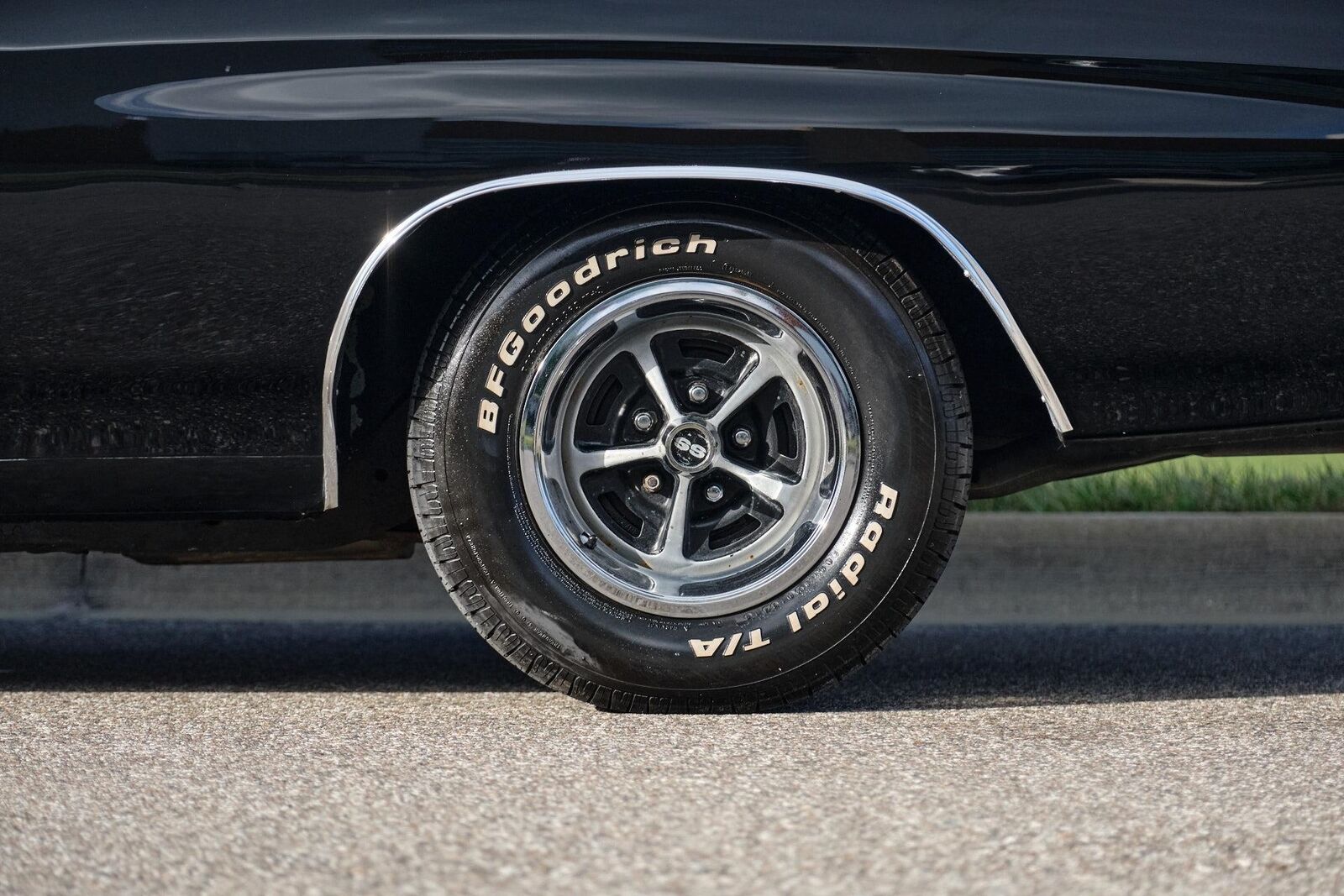 Chevrolet-Chevelle-1970-Black-Black-290-39