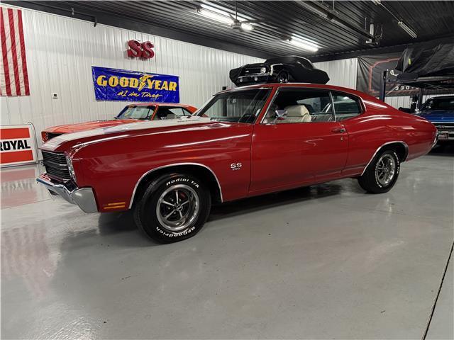 Chevrolet-Chevelle-1970-Red-Parchment-78858-32