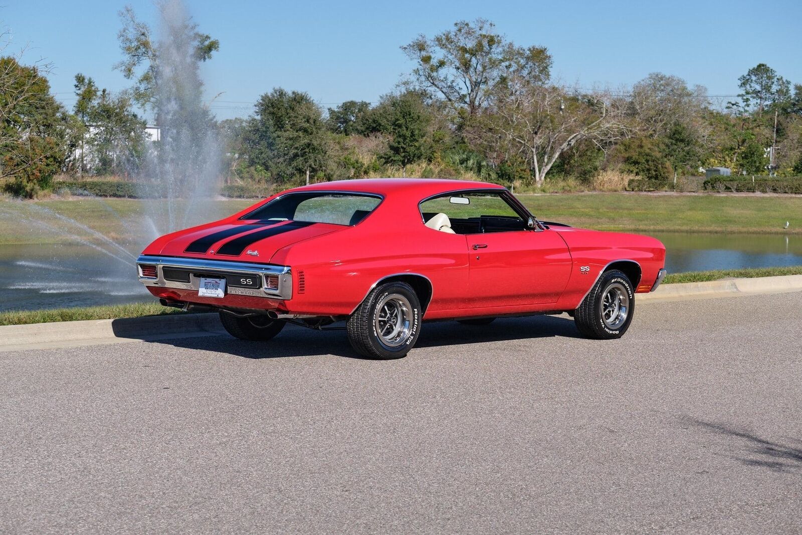 Chevrolet-Chevelle-1970-Red-White-81339-5