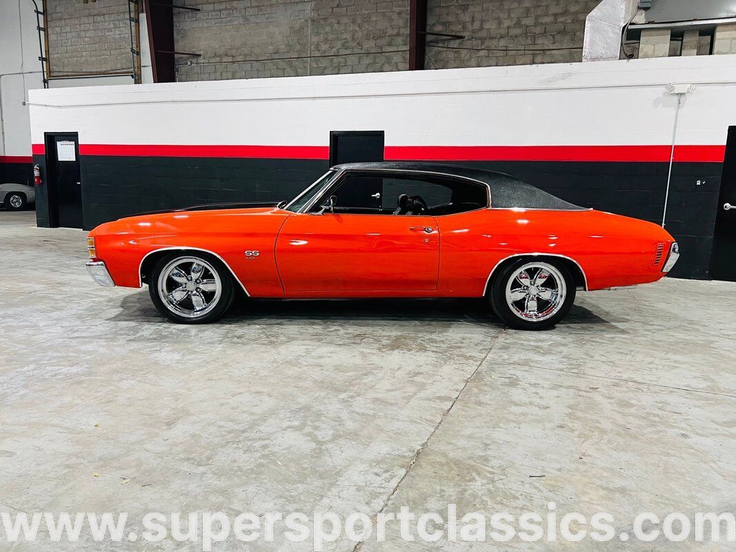 Chevrolet-Chevelle-1971-Orange-Black-0-1