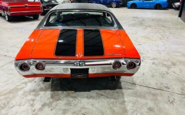 Chevrolet-Chevelle-1971-Orange-Black-0-4