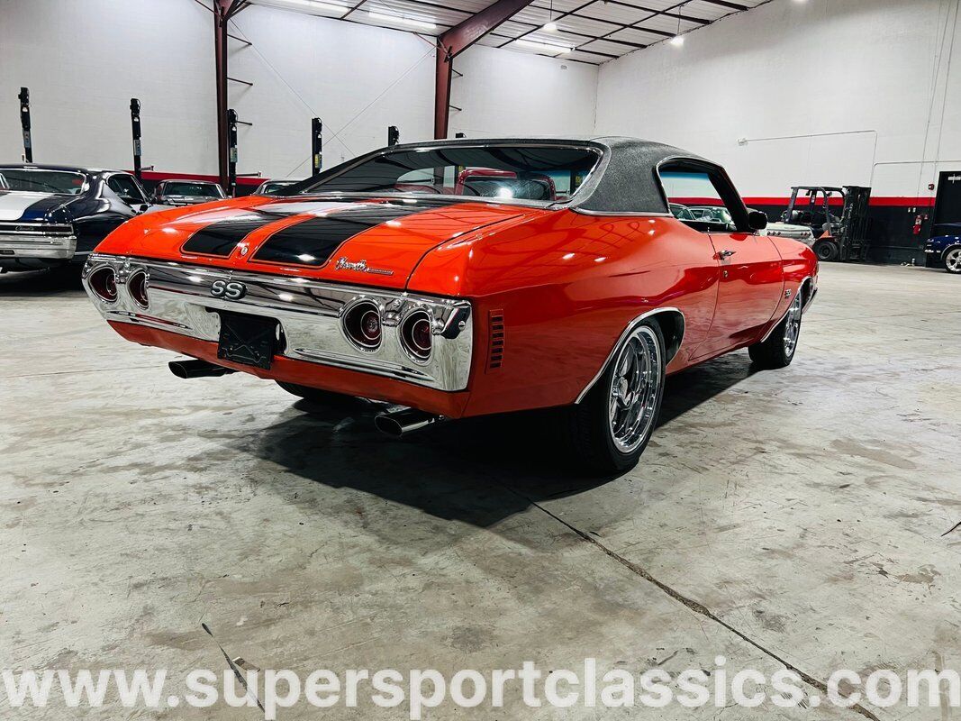 Chevrolet-Chevelle-1971-Orange-Black-0-5