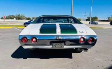 Chevrolet-Chevelle-1971-White-Green-0-4