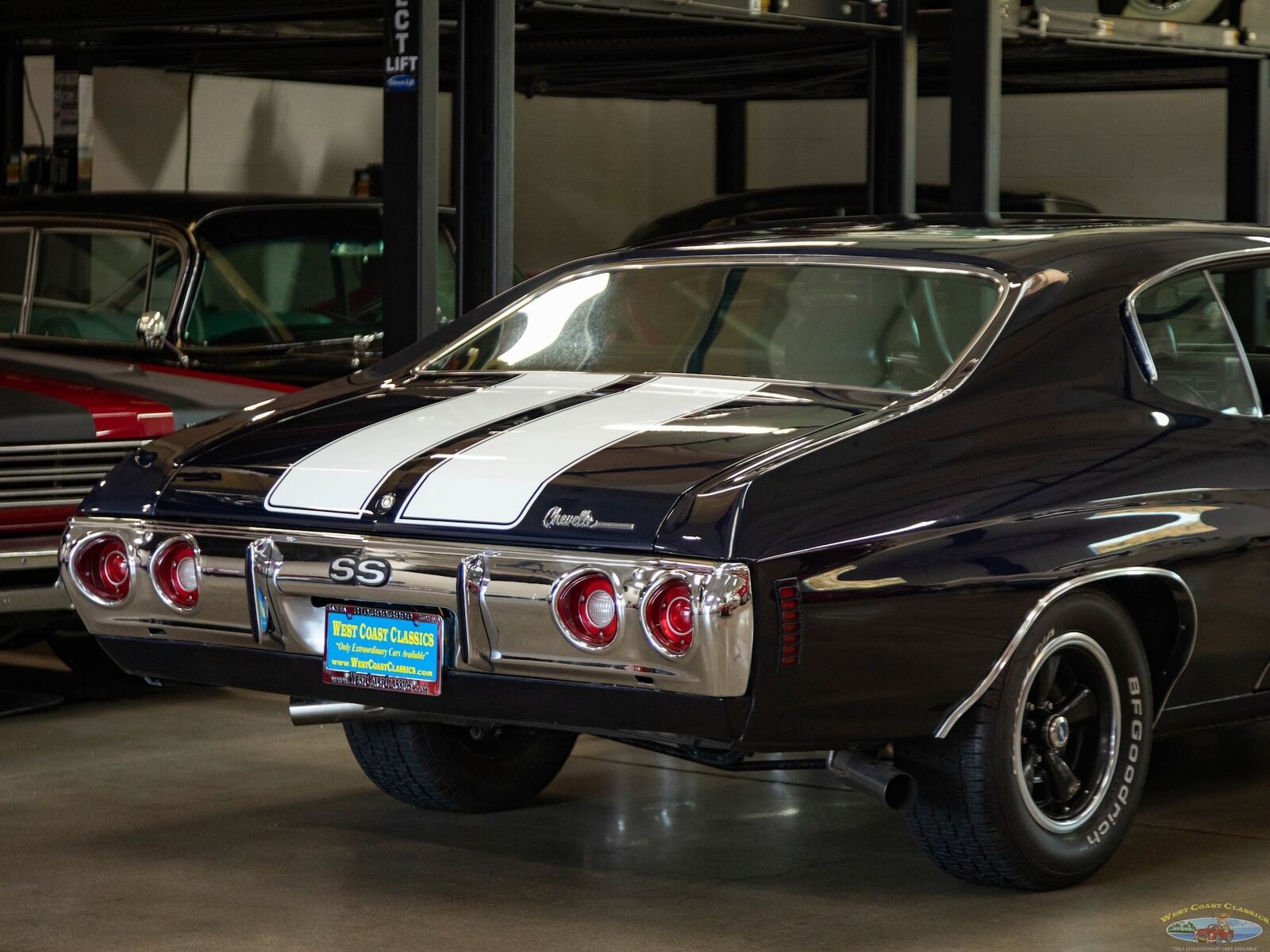 Chevrolet-Chevelle-1972-Blue-Black-354-20