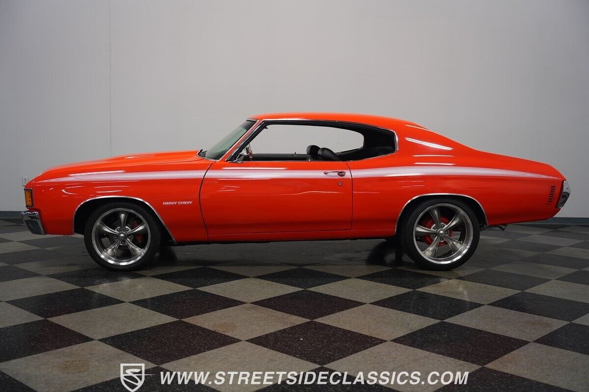 Chevrolet-Chevelle-1972-Orange-Black-13914-2