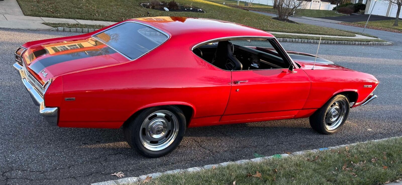 Chevrolet-Chevelle-1972-Orange-Black-79101-25