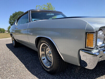 Chevrolet-Chevelle-1972-Silver-Black-72-11