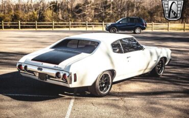 Chevrolet-Chevelle-1972-White-Black-1568-9