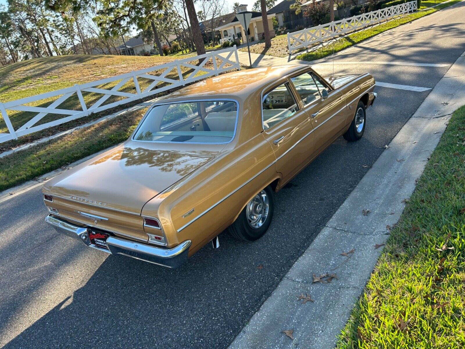 Chevrolet-Chevelle-Berline-1964-Gold-Tan-988-11