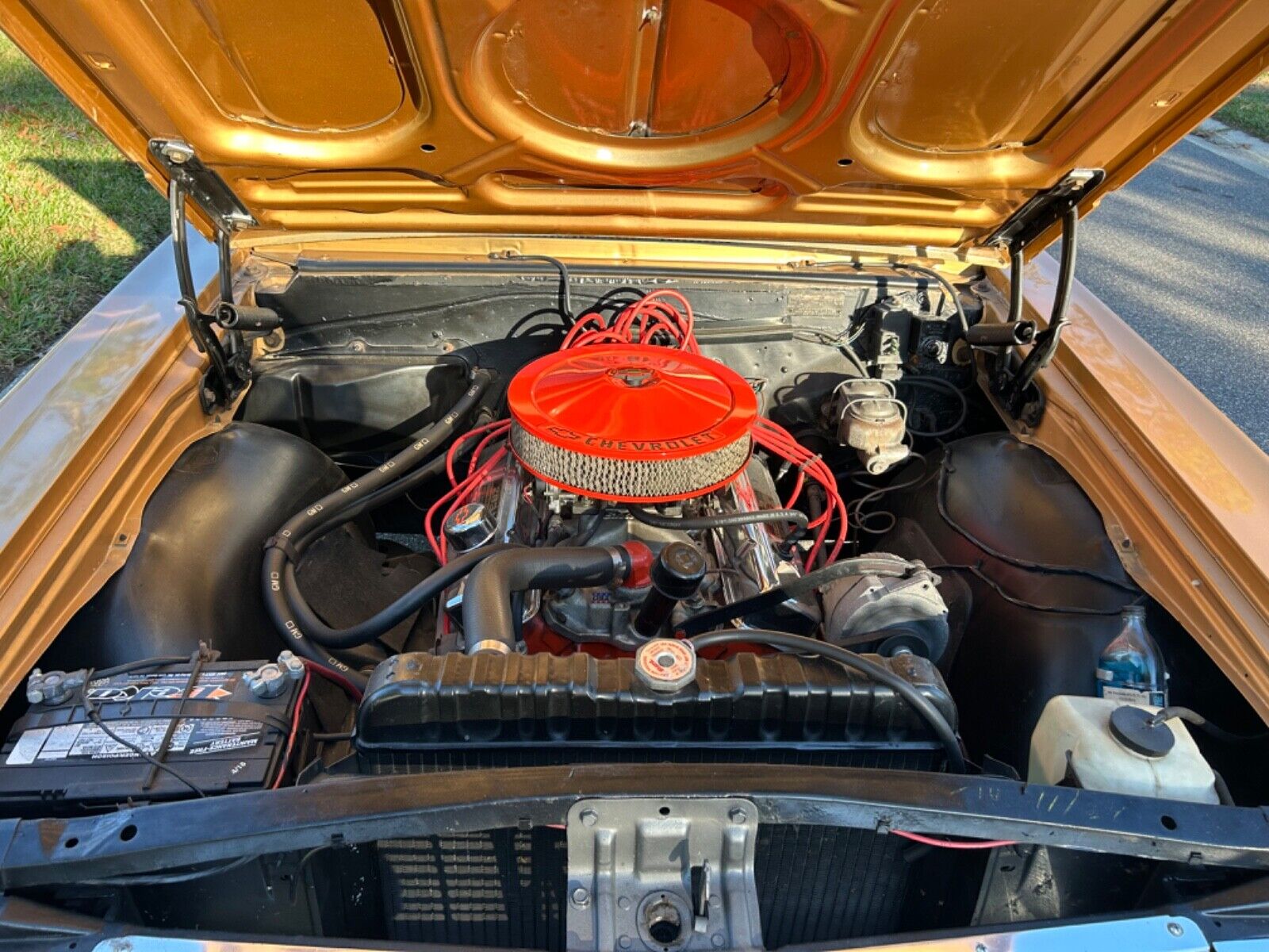 Chevrolet-Chevelle-Berline-1964-Gold-Tan-988-13