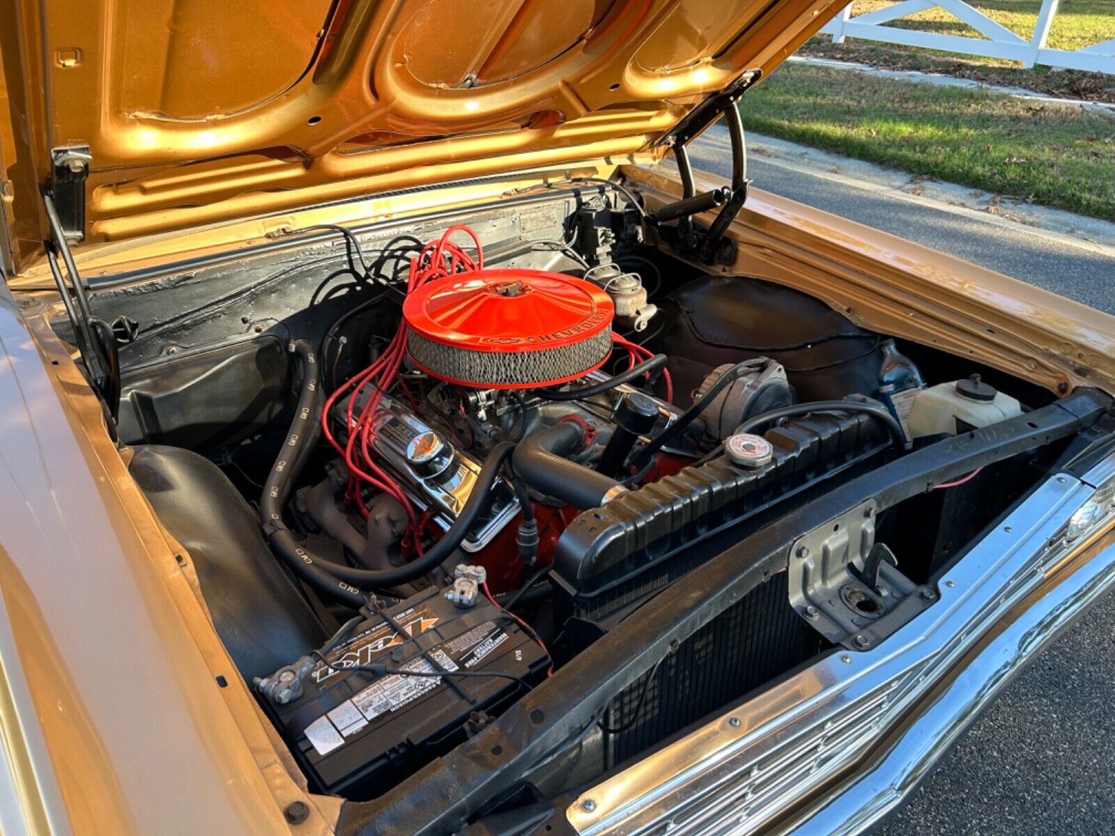 Chevrolet-Chevelle-Berline-1964-Gold-Tan-988-15